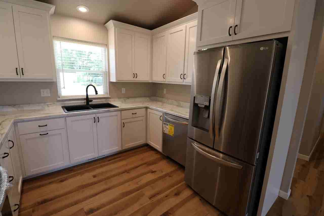 n4068 Mc Hugh Rd - Photo 2 of 39