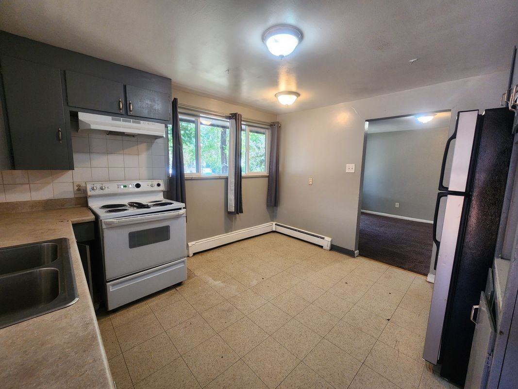 1753 Clinton St ##1 - Photo 5 of 14