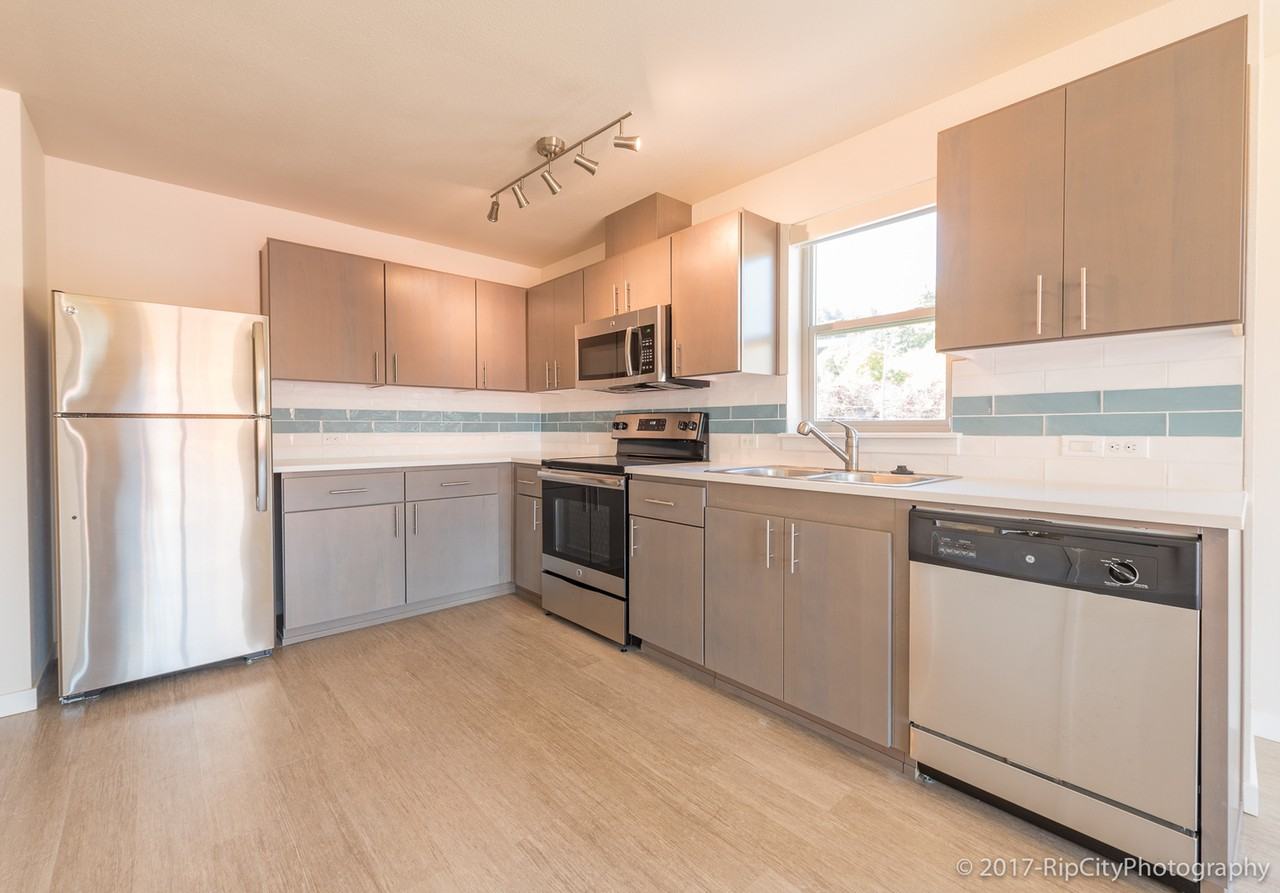 The Macadam - Photo 3 of 50