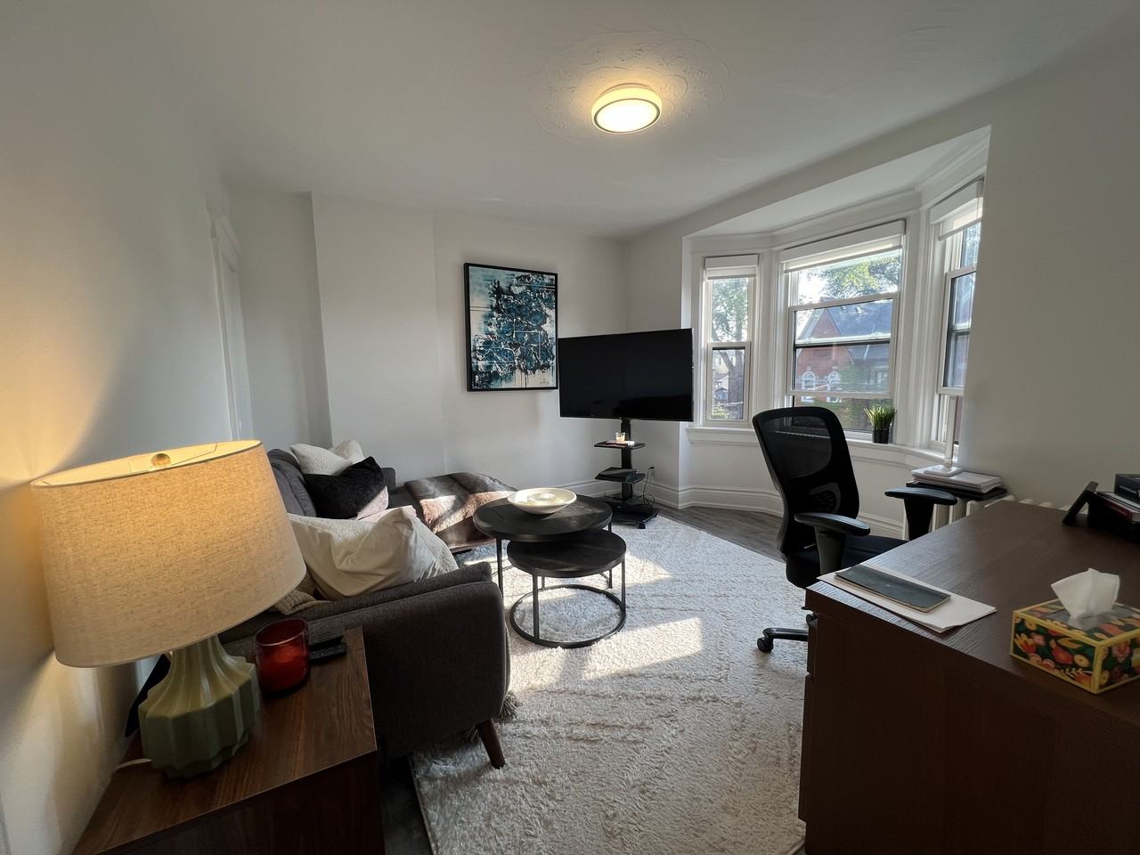 189 Montrose Avenue #3 - Photo 7 of 17