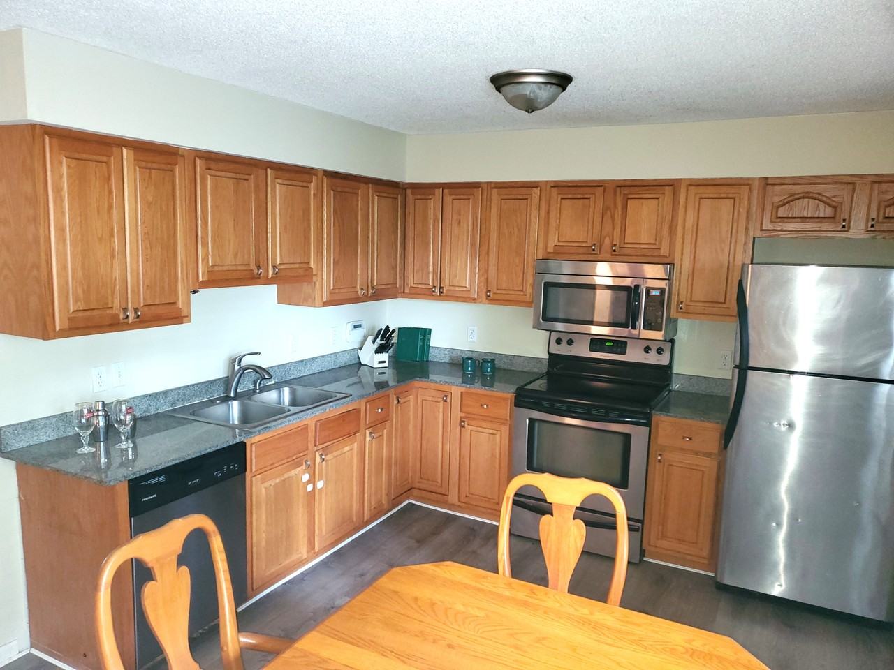 7 Erie Ave #1 - Photo 5 of 12