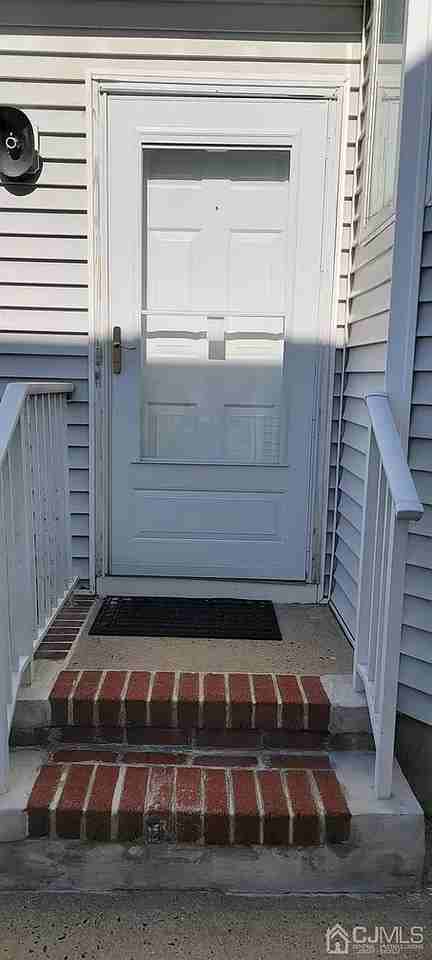 702 Jesse Way #702 - Photo 3 of 25