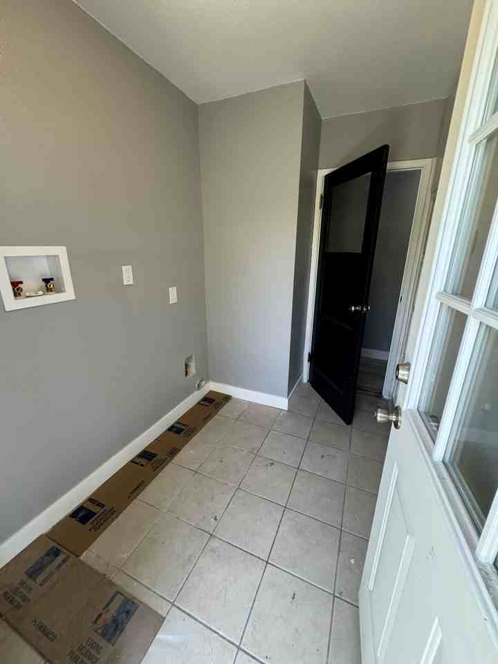 2513 1/2 E 4th St #2513-1-2 - Photo 7 of 10