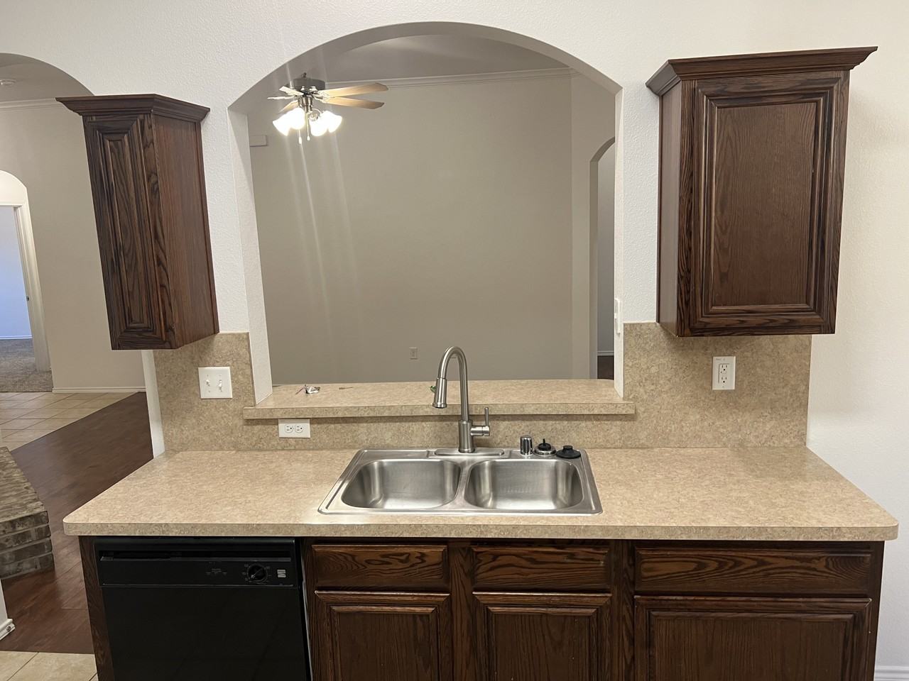 2956 Stockton St #NA - Photo 4 of 10