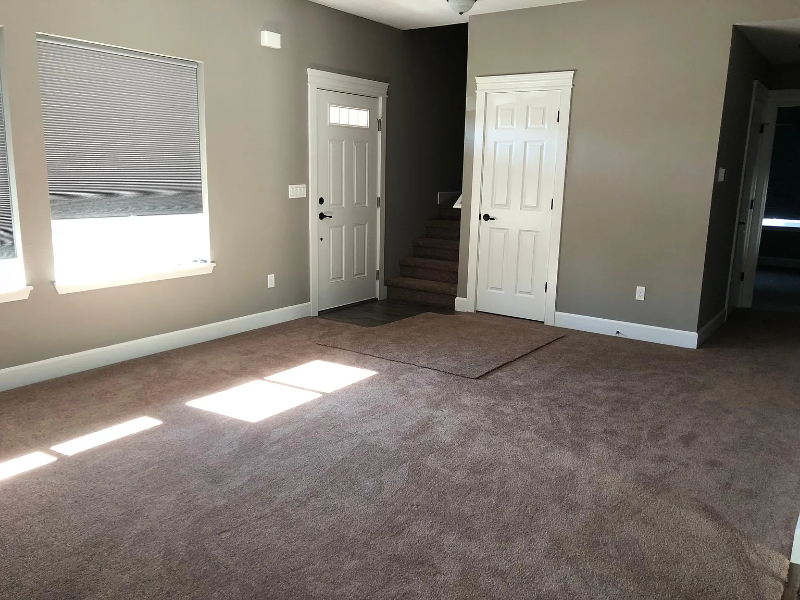 3326 Hillcrest Ct - Photo 2 of 6