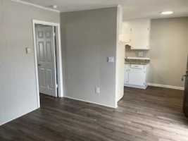 featured image of 803-807-811 Utah Dr.