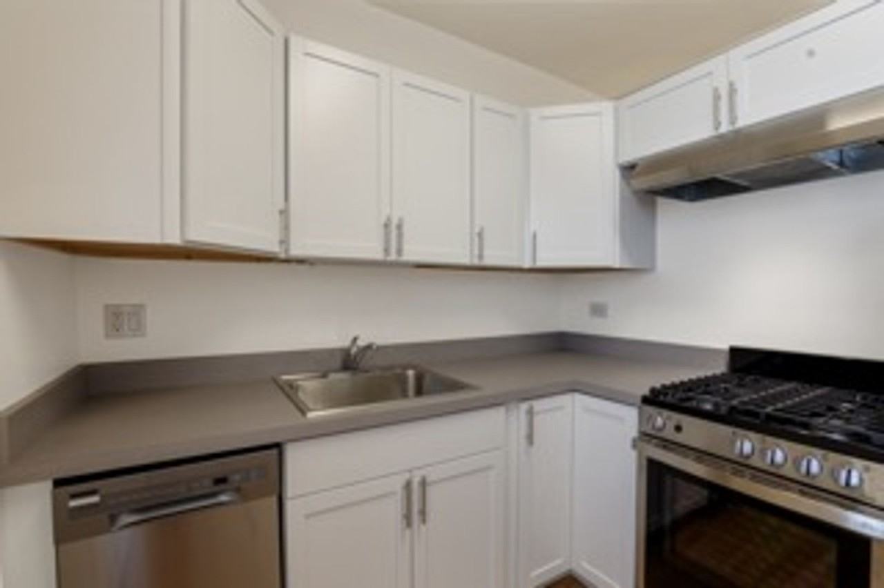 4305-4313 N. Francisco - Photo 3 of 18