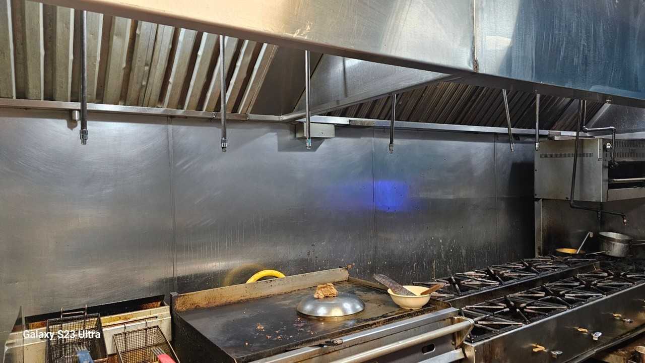 3110-18 W. 59th St. - Photo 3 of 6