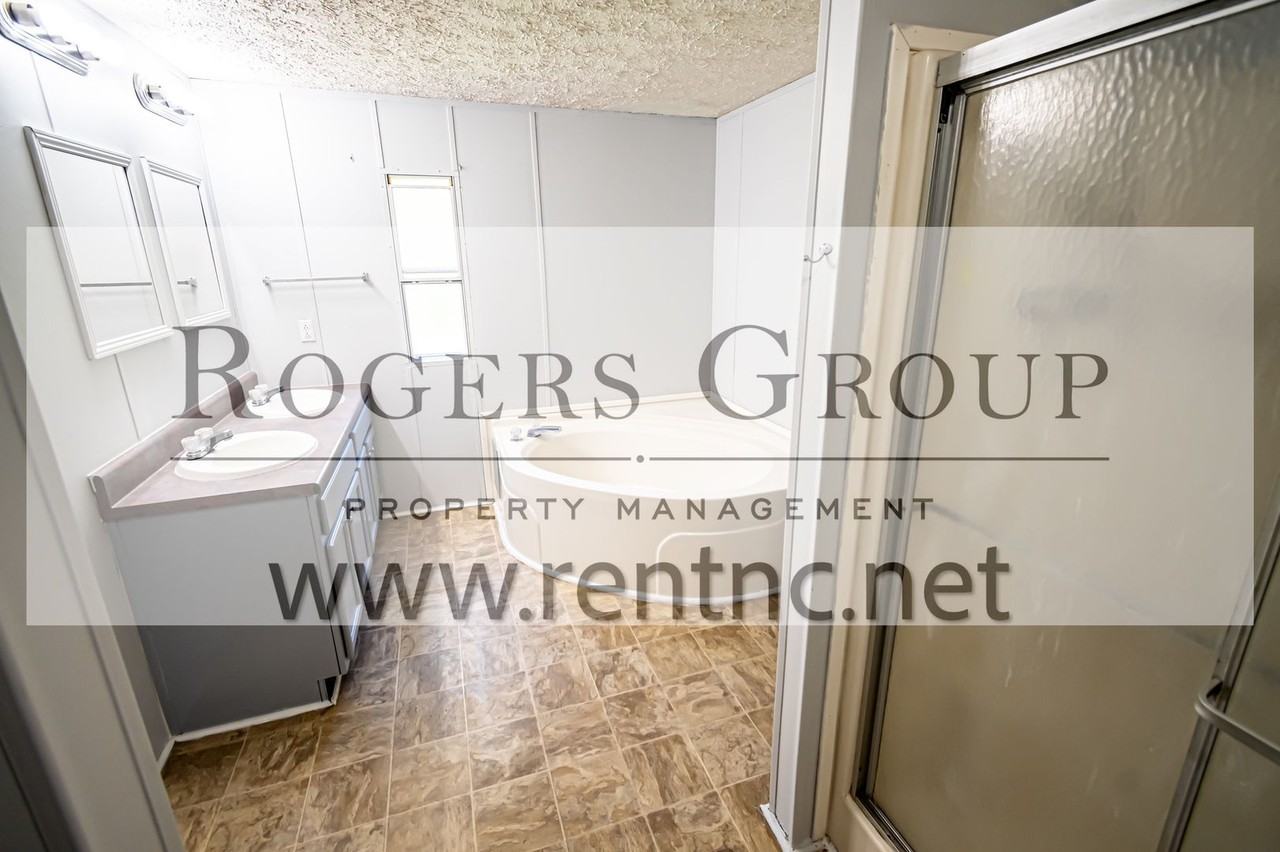 122 Saucy Ln - Photo 2 of 9