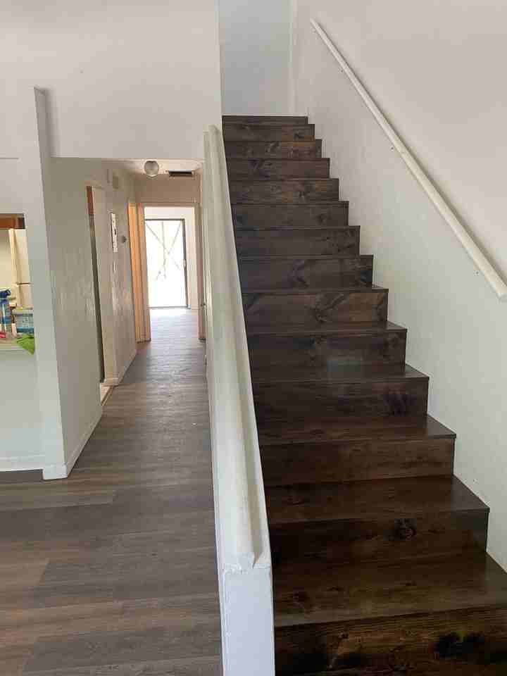 1261 Orange Ave E - Photo 3 of 6