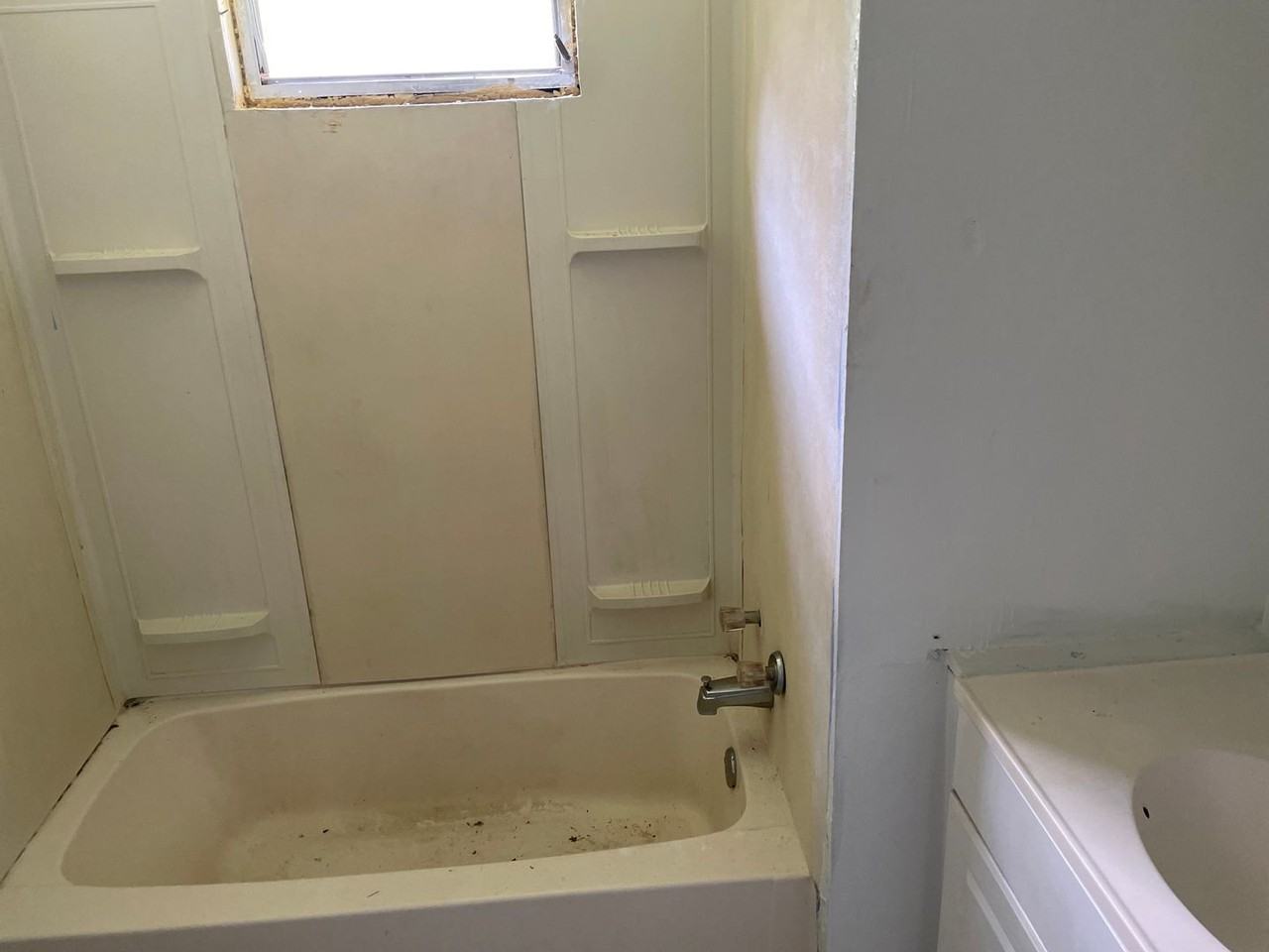 1423 Rita Rd - Photo 5 of 6