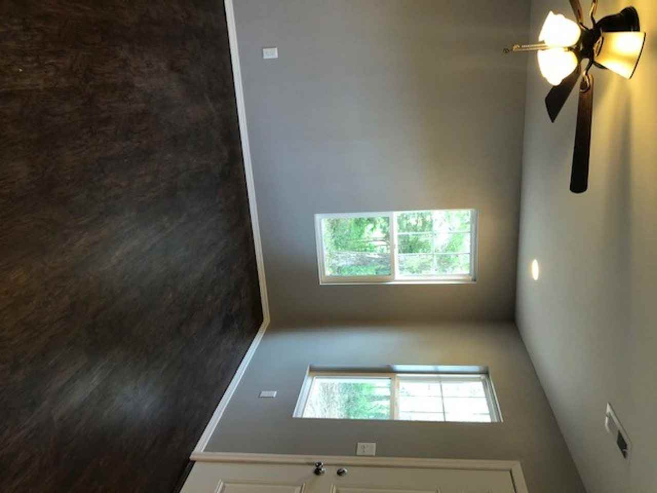 19080 Ripley Dr - Photo 3 of 9