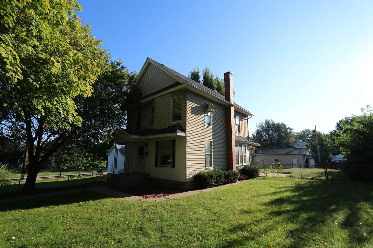 104 S Garfield Ave - Photo 2 of 27