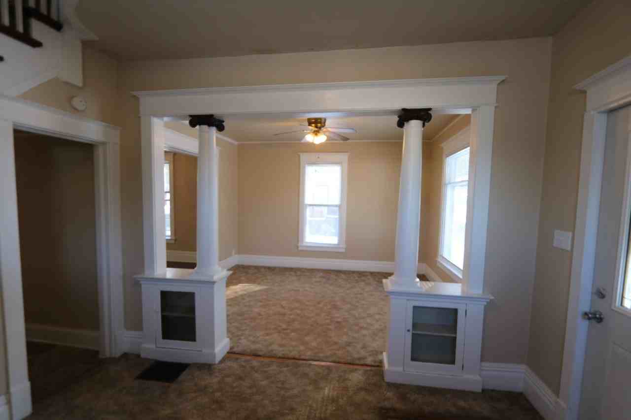 104 S Garfield Ave - Photo 3 of 27