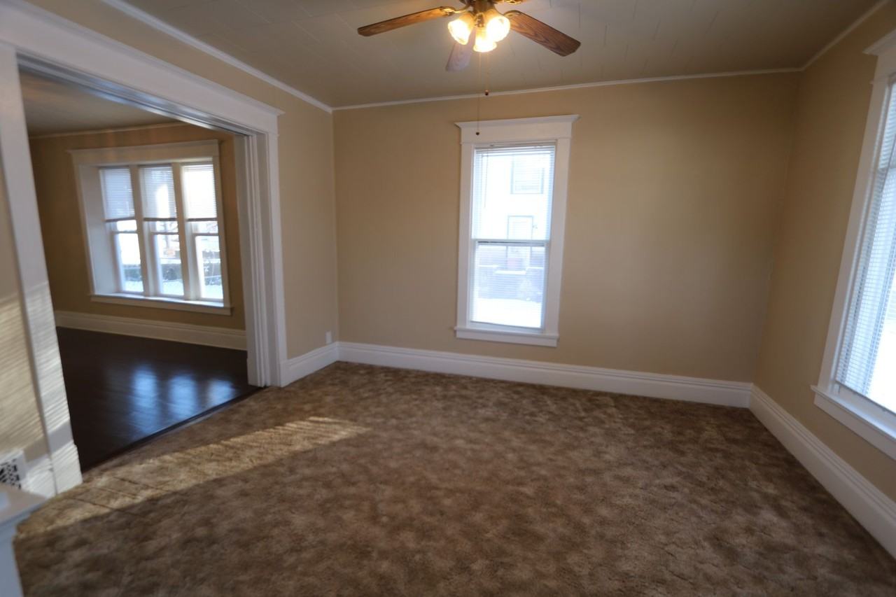 104 S Garfield Ave - Photo 4 of 27