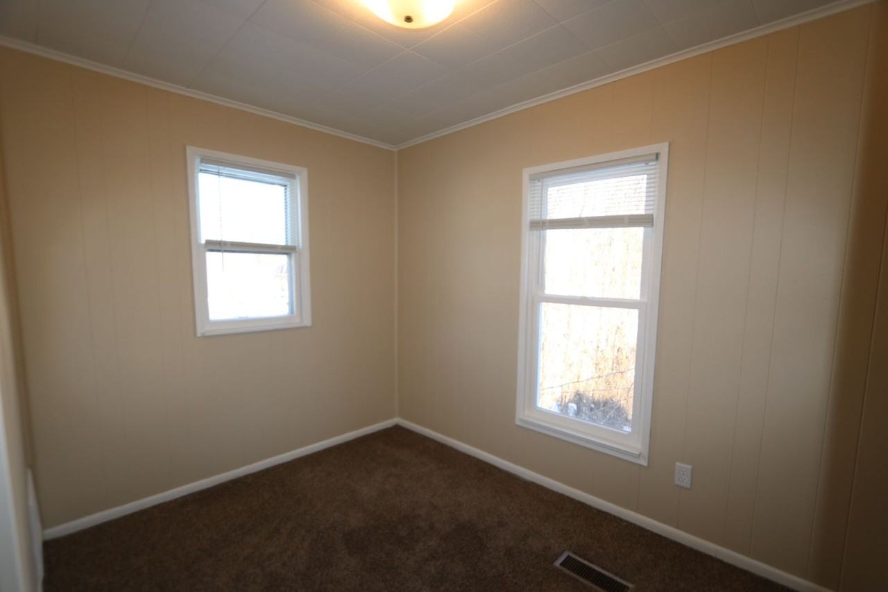 104 S Garfield Ave - Photo 5 of 27
