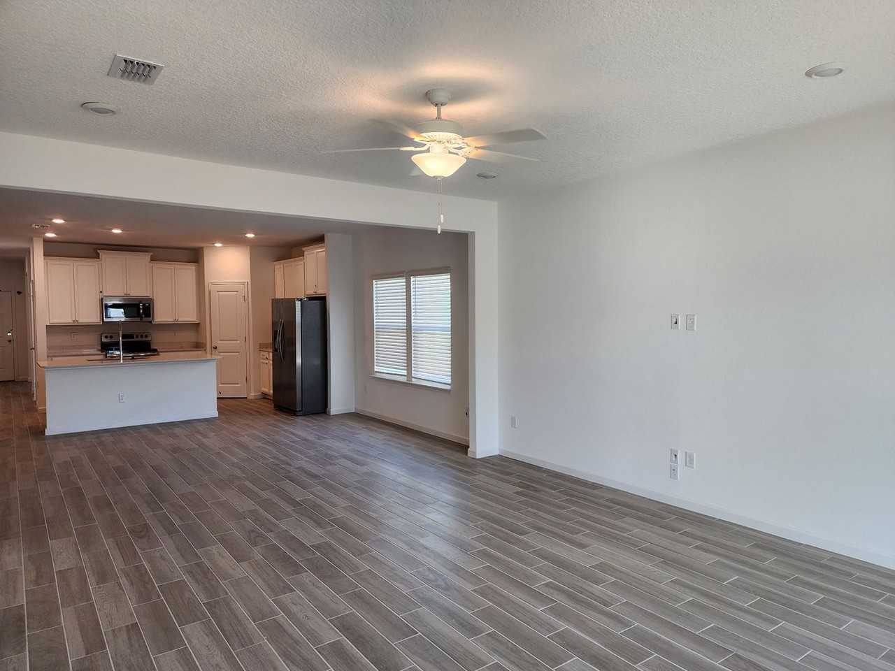 7552 Chervil St - Photo 5 of 17