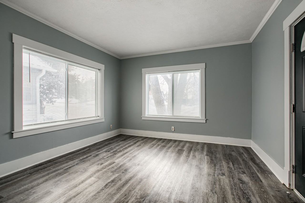 3451 N 60th St - Photo 4 of 17