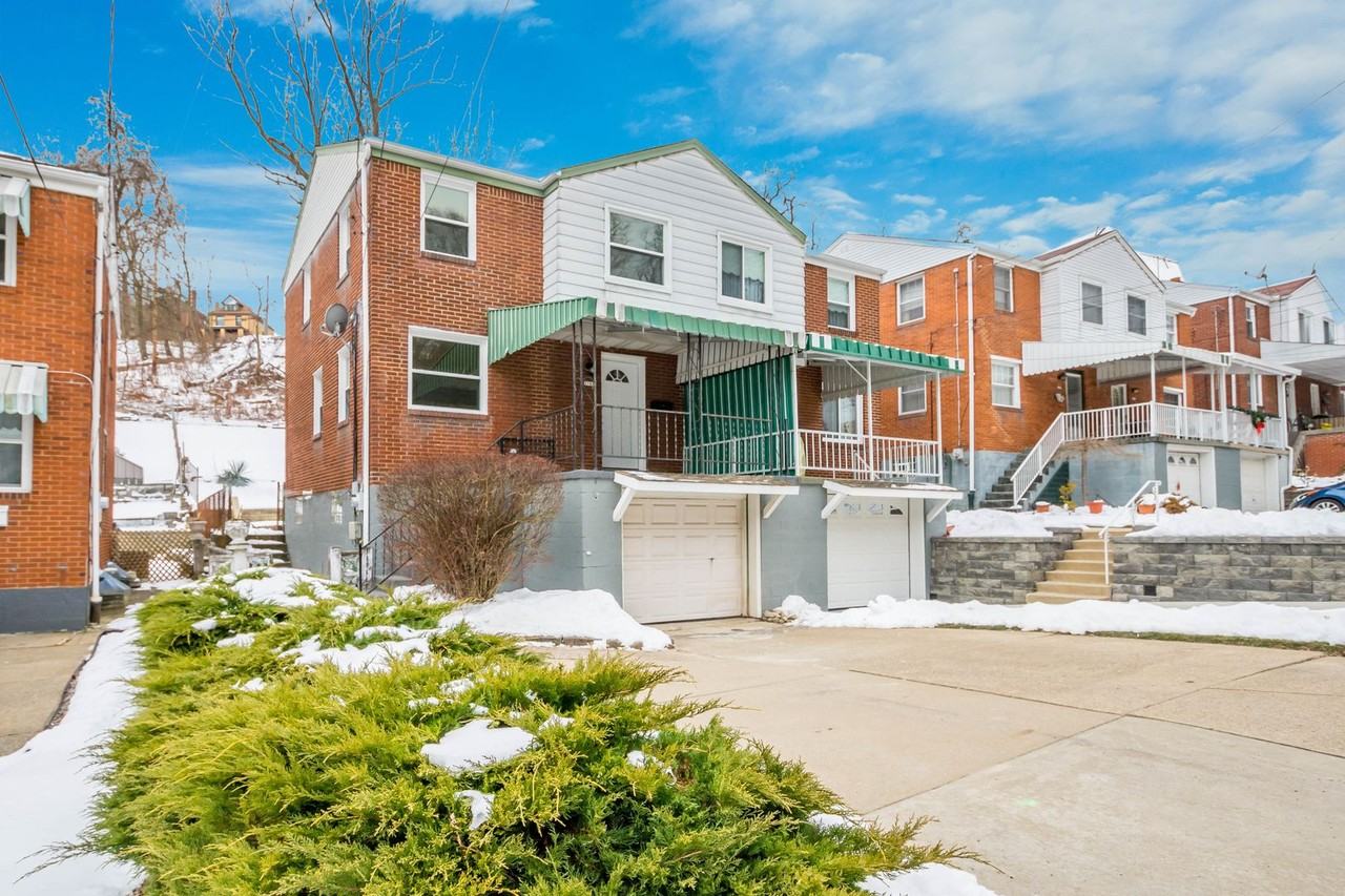 2186 Pauline Ave - Photo 2 of 29