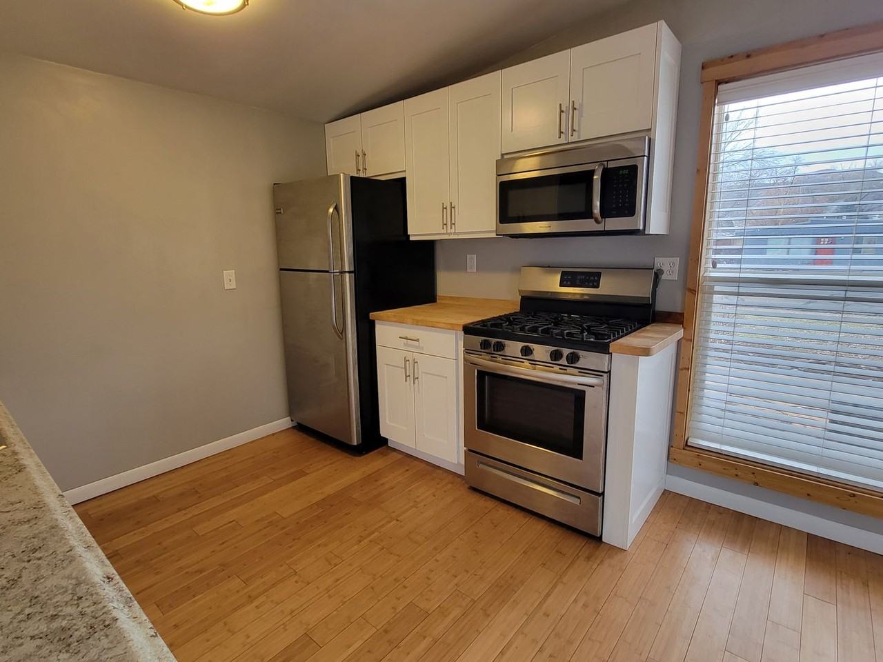 724 Westwood Ave - Photo 5 of 18