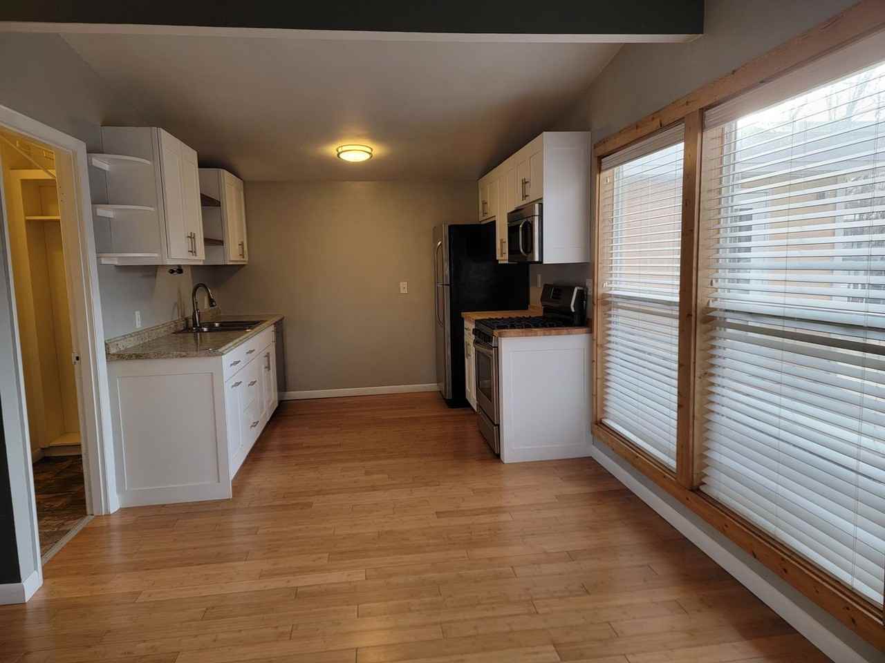 724 Westwood Ave - Photo 6 of 18