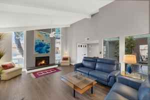 featured image of 7948 E Vista Dr