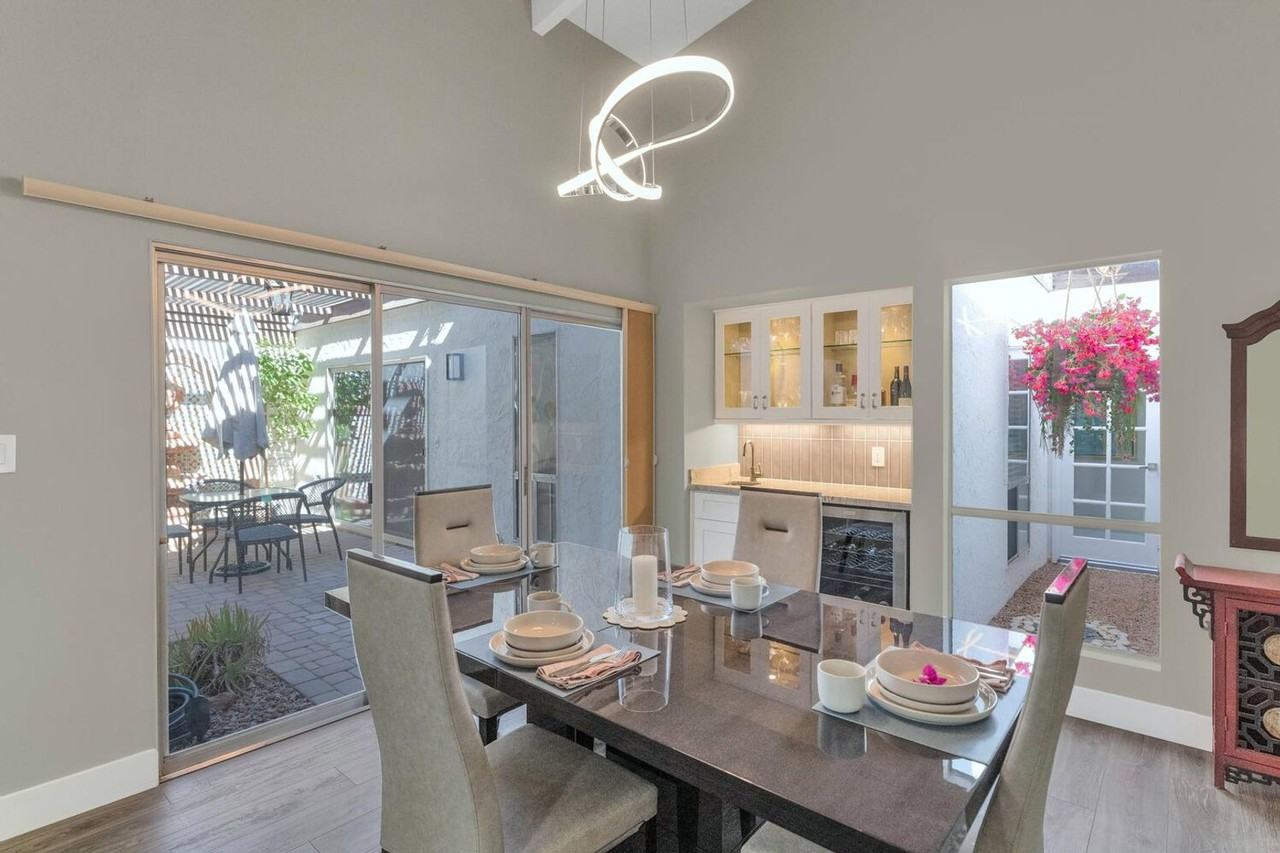 7948 E Vista Dr - Photo 7 of 28