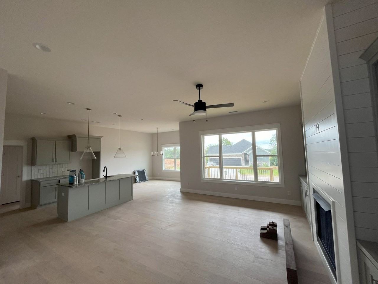 1279 W Sage Ct - Photo 4 of 19