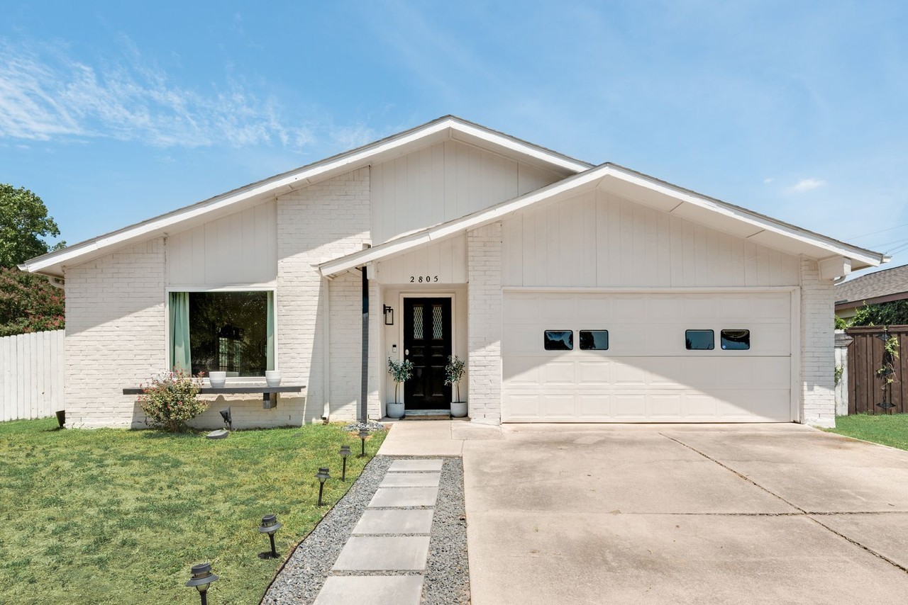2805 Churchill Way - Photo 2 of 19