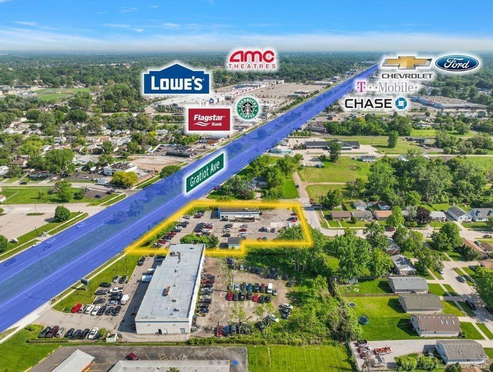 34470 S Gratiot Ave - Photo 2 of 10