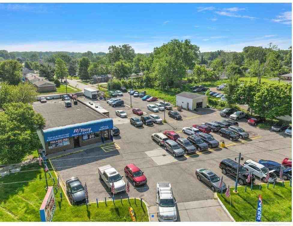 34470 S Gratiot Ave - Photo 5 of 10