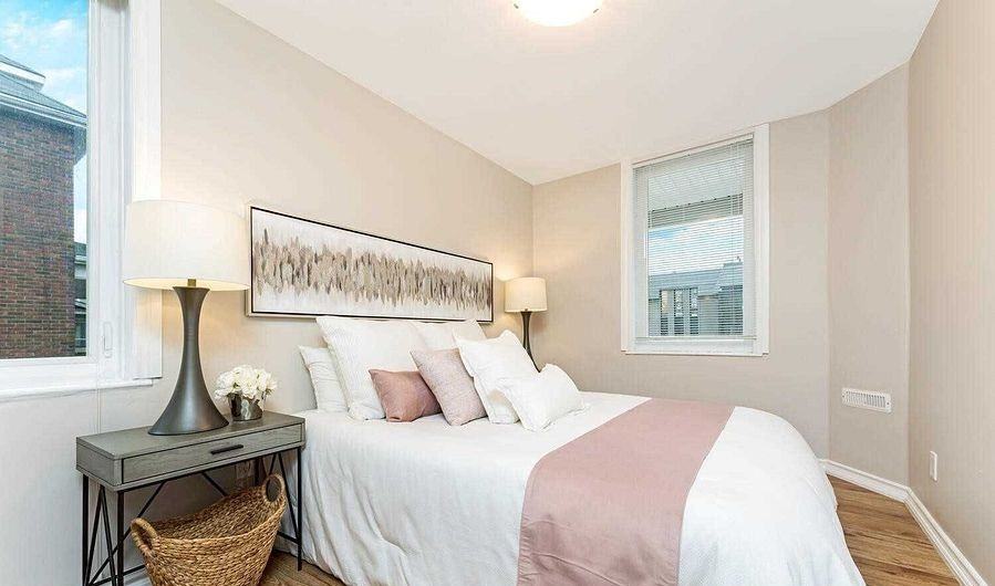 96 Mill Street East - Photo 2 of 5