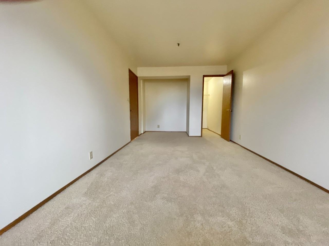 Tuscany Apartments - Photo 5 of 50
