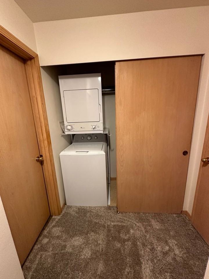 BI1302-1306 - Photo 6 of 10