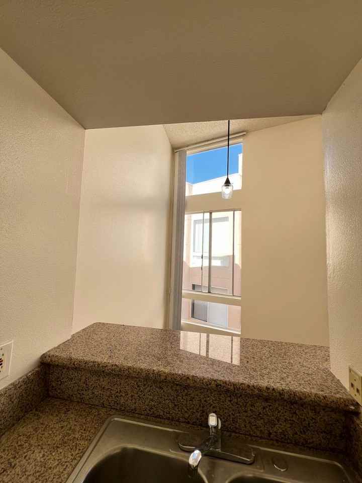 807Bunk - Photo 7 of 18