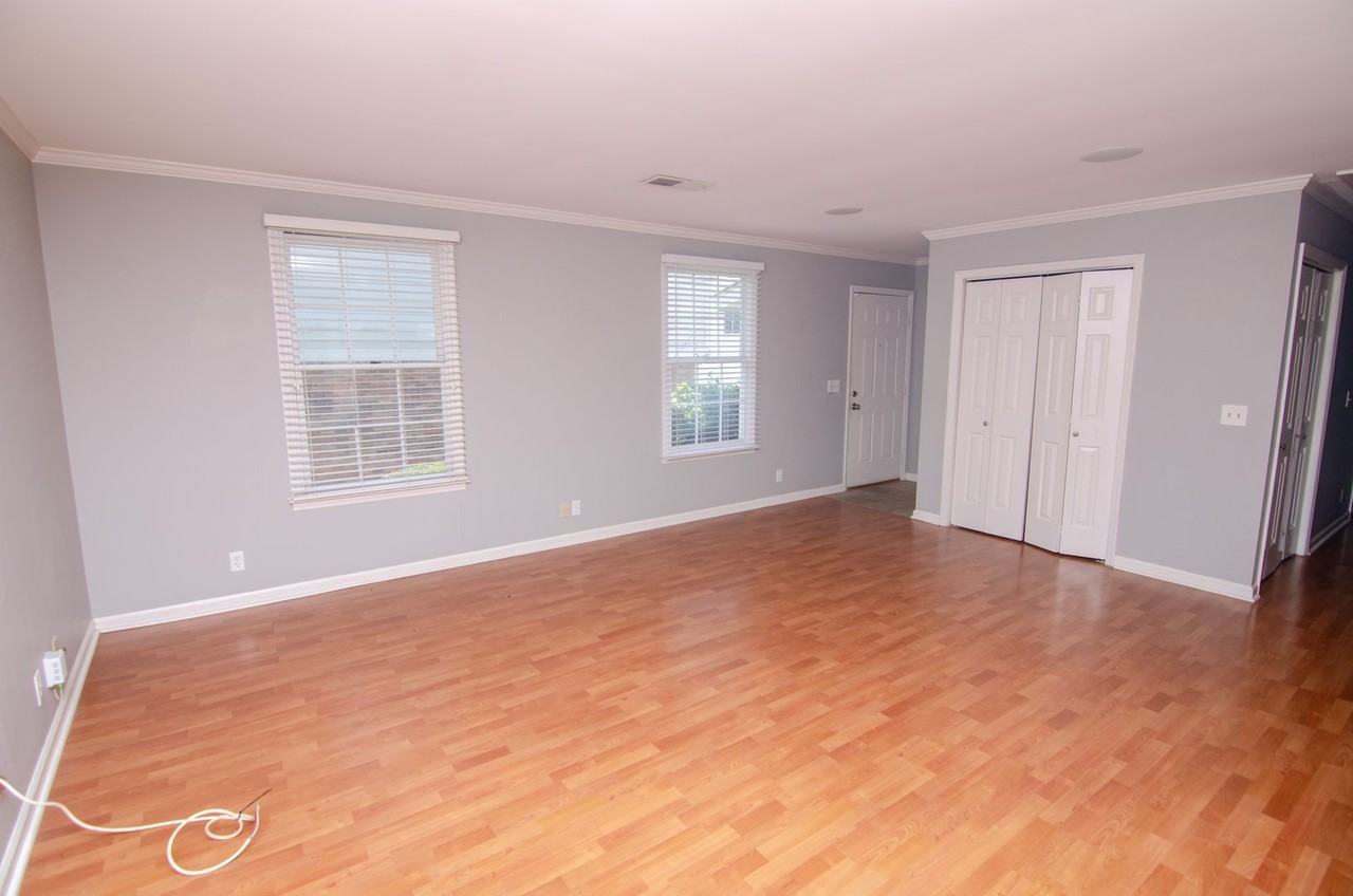 3105B Wellington Ave - Photo 5 of 23