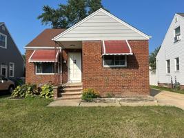 featured image of 391 E 322nd St