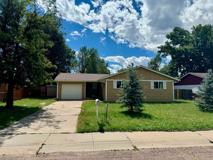 517 Holly Dr - Photo 1 of 1