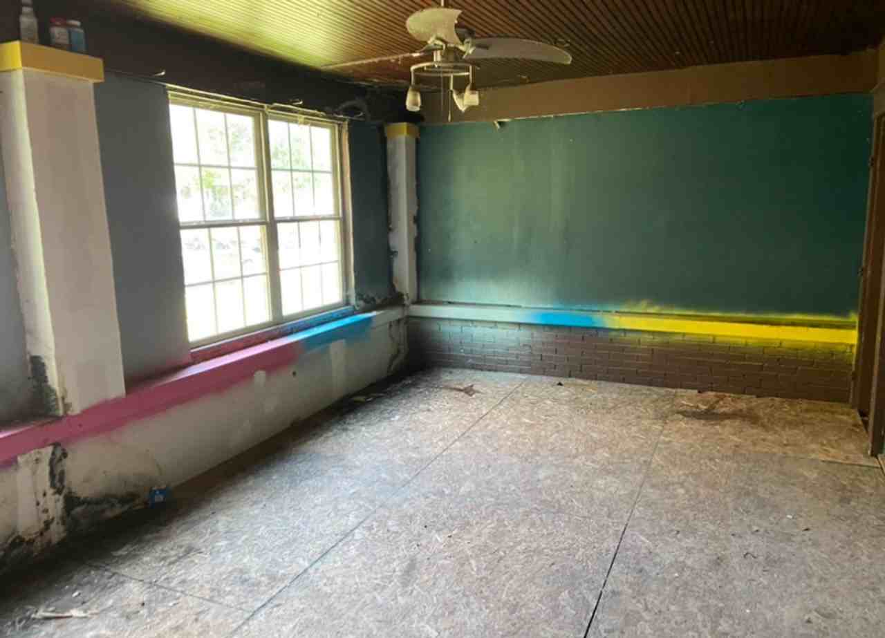 115 N Cherry St - Photo 6 of 21