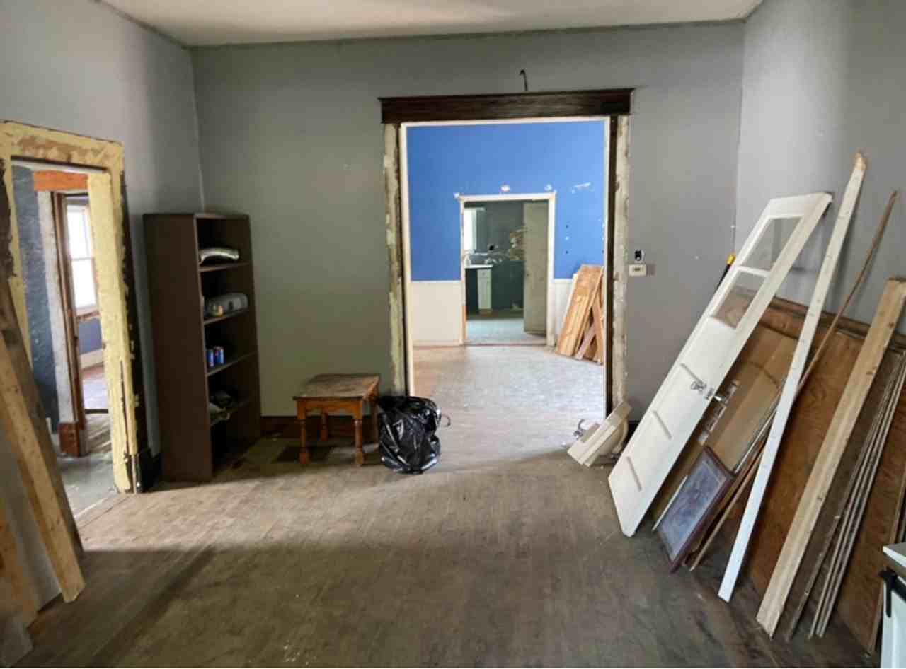 115 N Cherry St - Photo 7 of 21