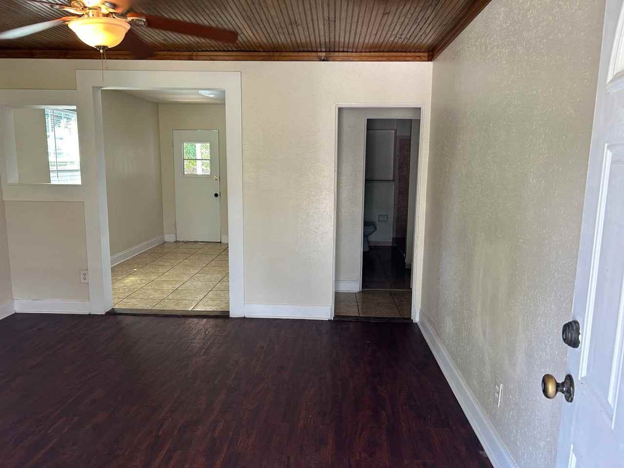 1315 W Nassau St - Photo 2 of 8