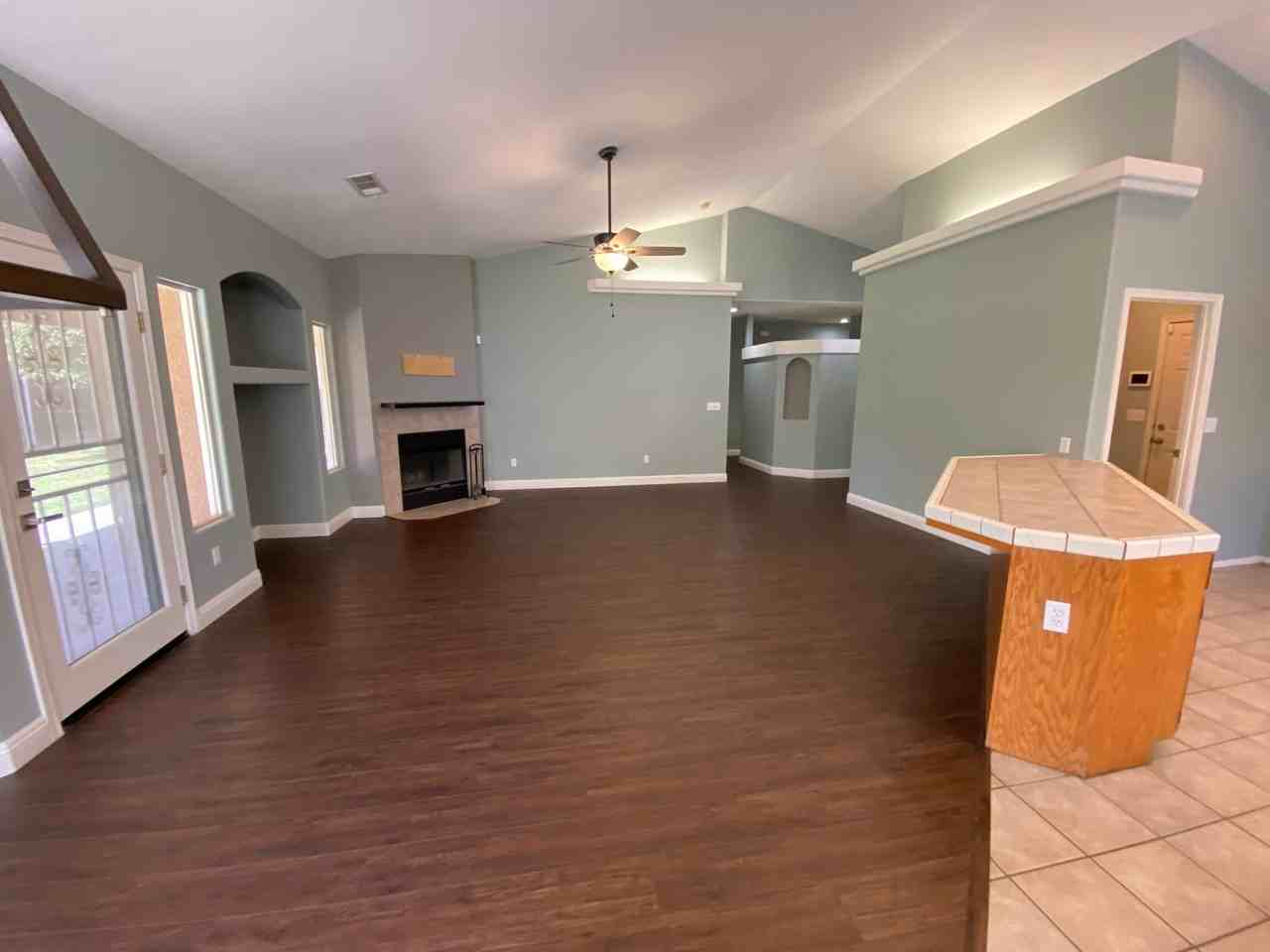 2643 W Oakridge Ave - Photo 4 of 41
