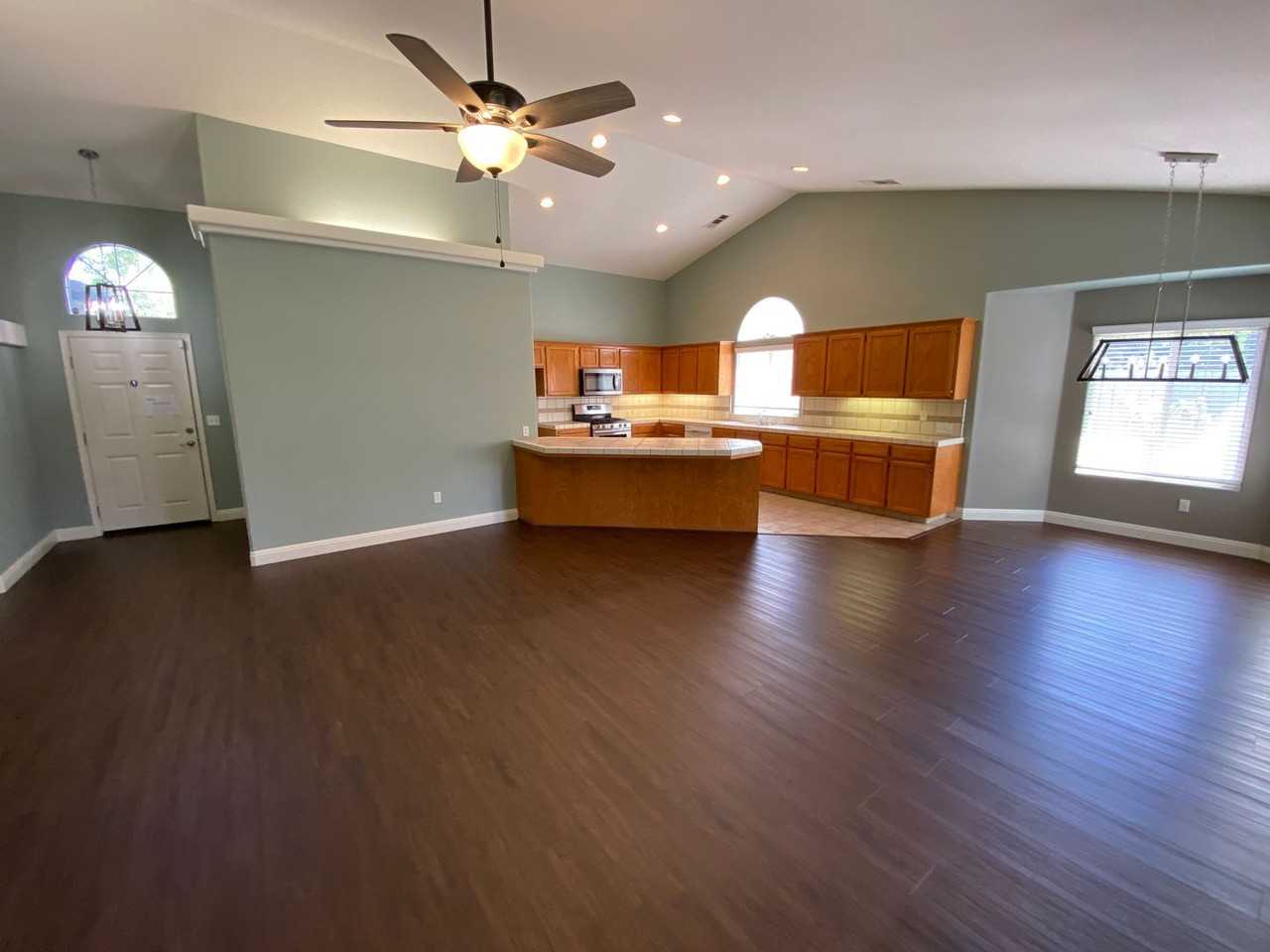 2643 W Oakridge Ave - Photo 5 of 41