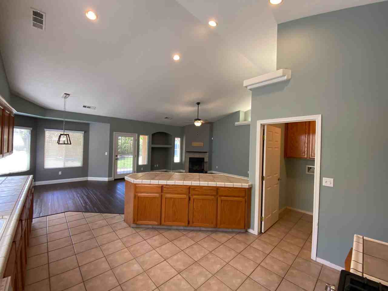 2643 W Oakridge Ave - Photo 6 of 41