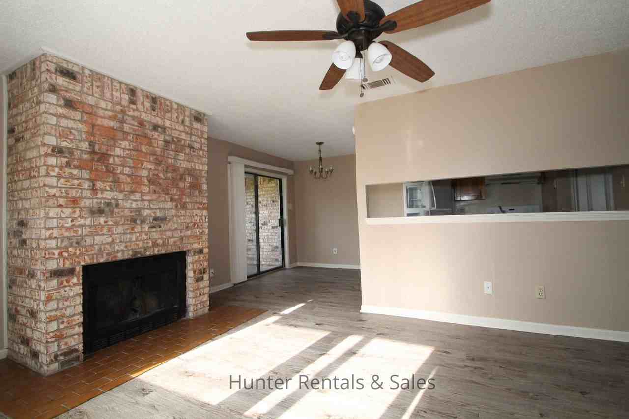504 Angus Cir Apt C - Photo 2 of 15