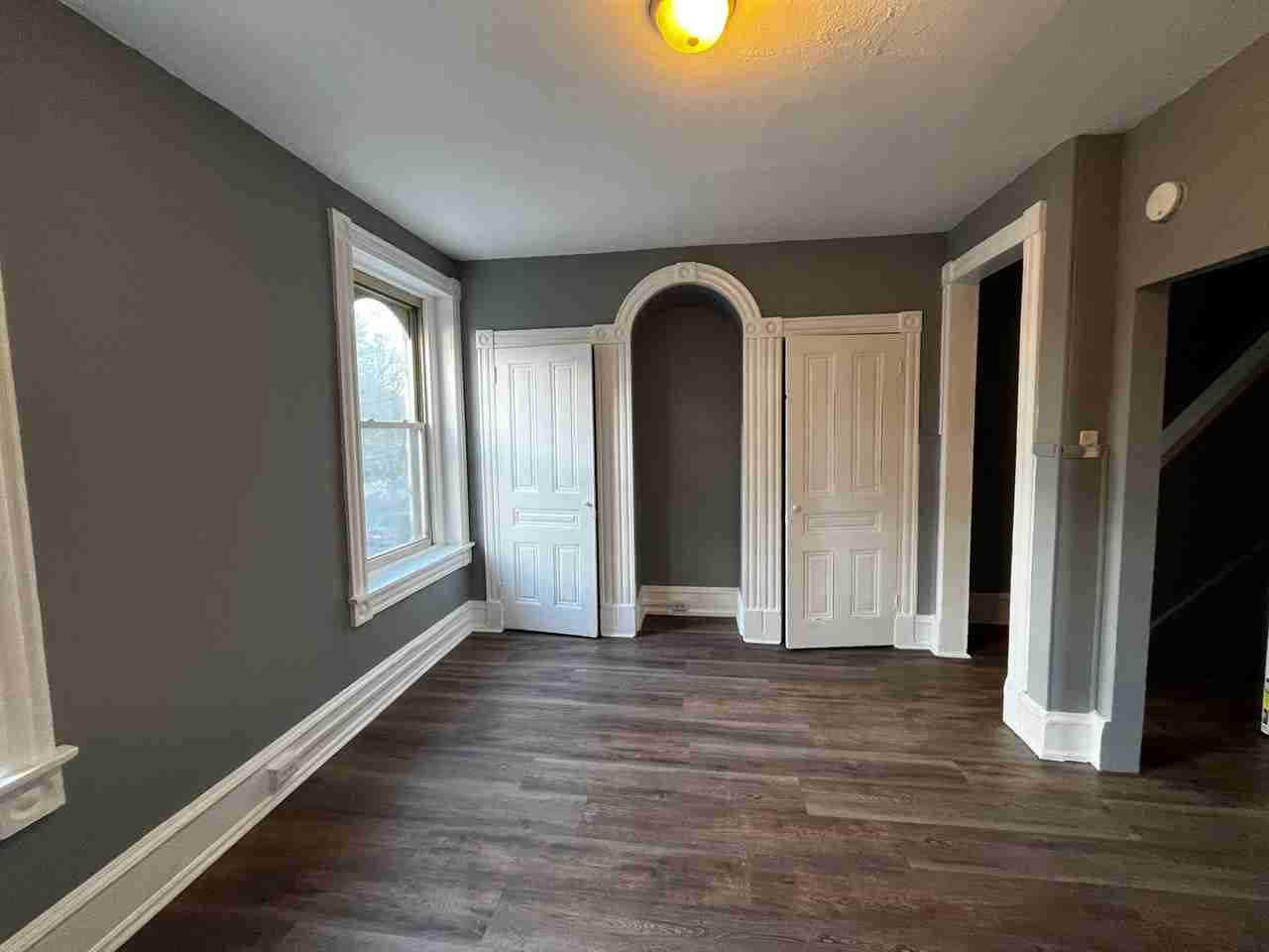 929 N. 3rd Street - Photo 2 of 6