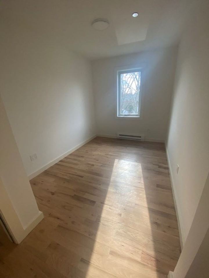 25 Springside Ave - Photo 5 of 50