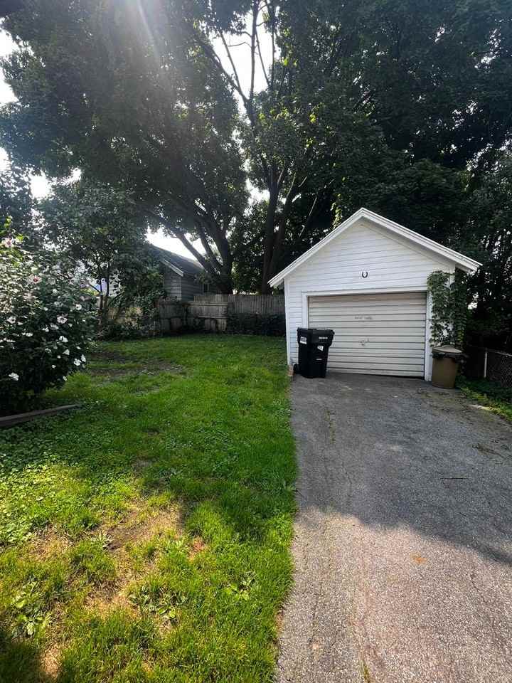 143 Loma Ave - Photo 2 of 25