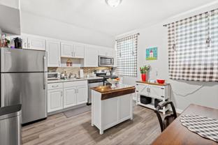 1635 Suburban Ave - Photo 1 of 1