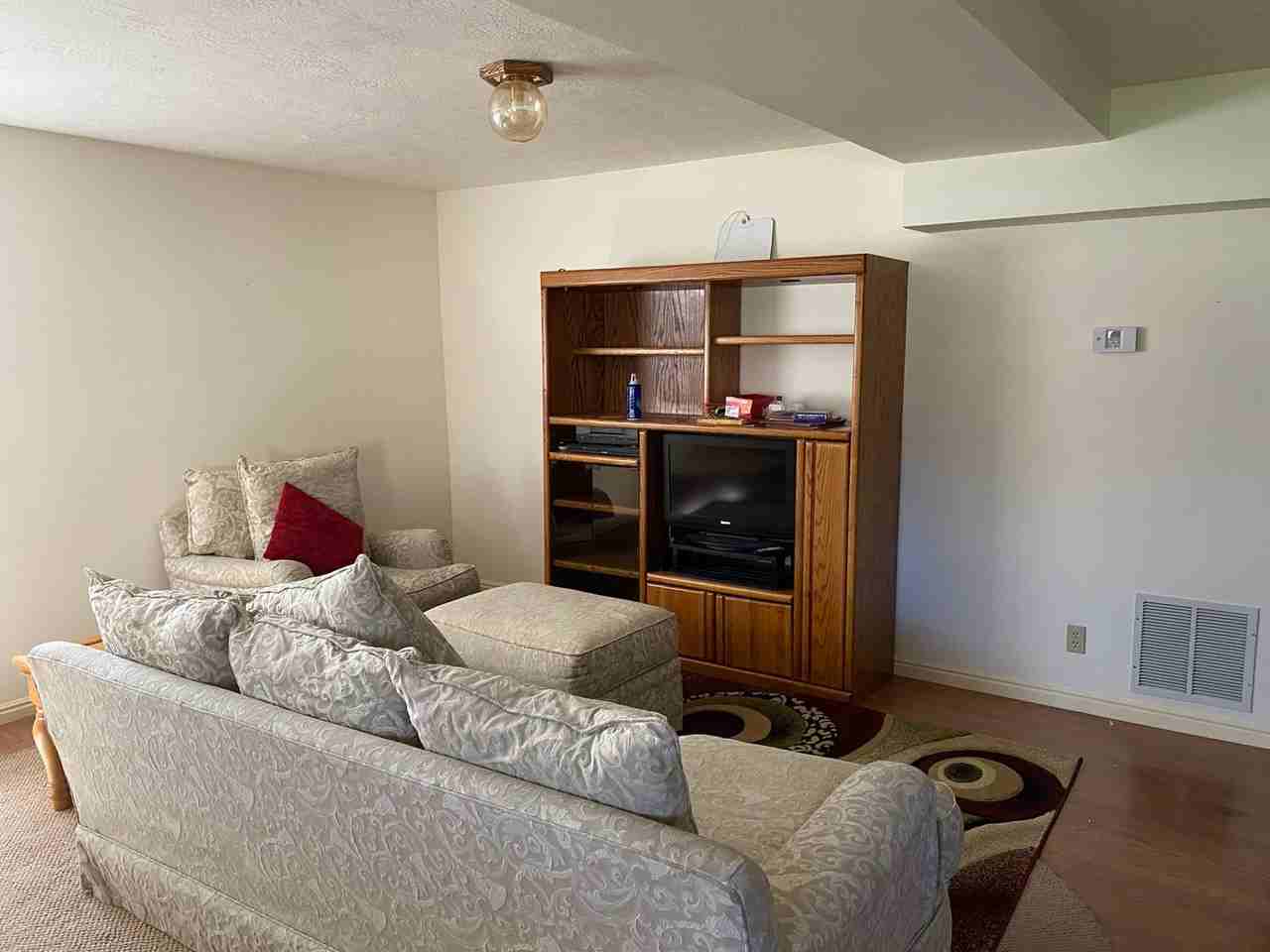 3170 S Bloomington Dr W - Photo 4 of 8